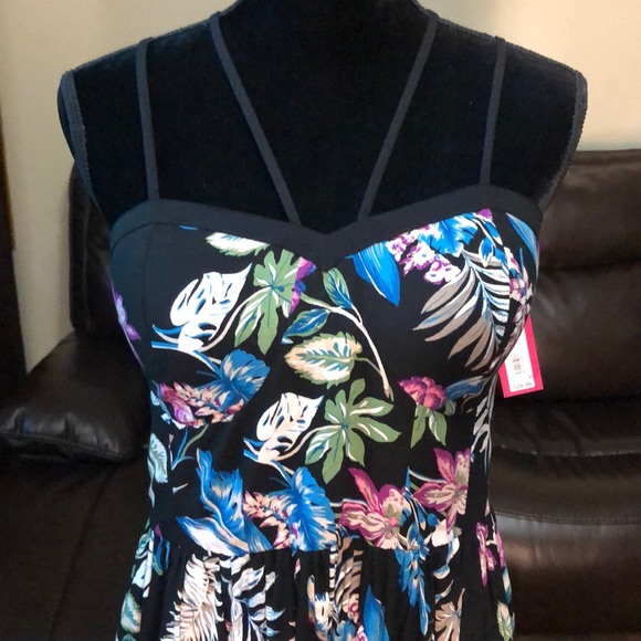 Xhilaration Floral Dress Size L Brand New!!! - Picture 2 of 7